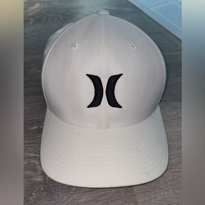 Hurley white Cap